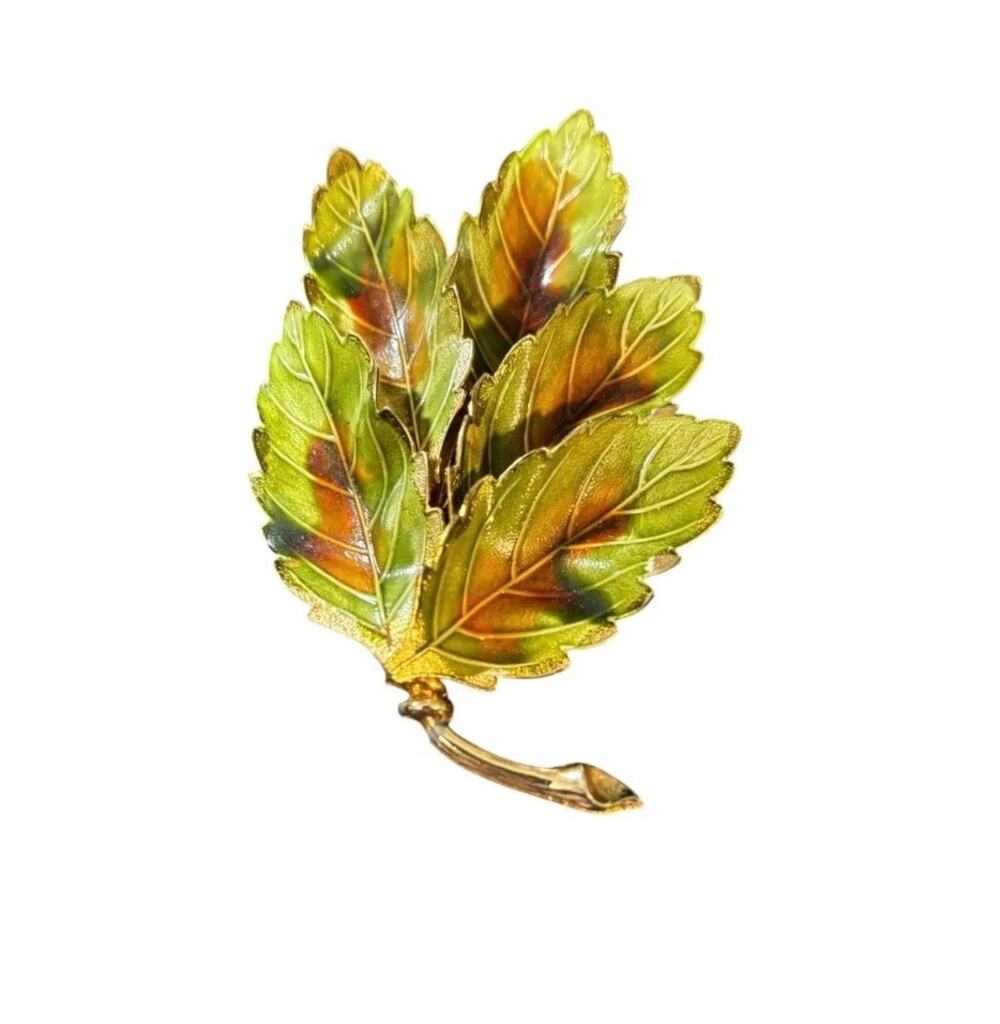 Vintage WEISS Enamel Leaf Brooch Gold Tone Autumn Leaves Pin 1950s Signed